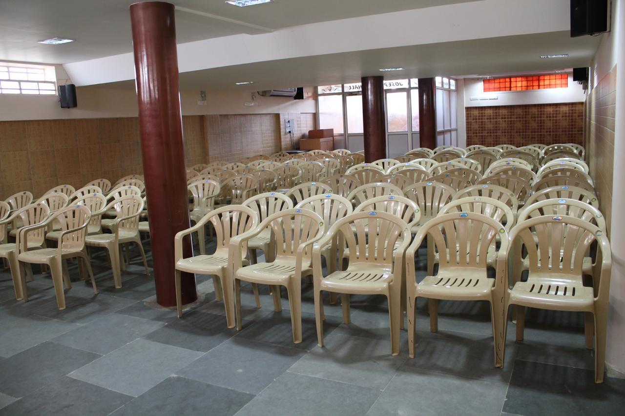 Hotel Victoriyah Thanjavur Exterior foto
