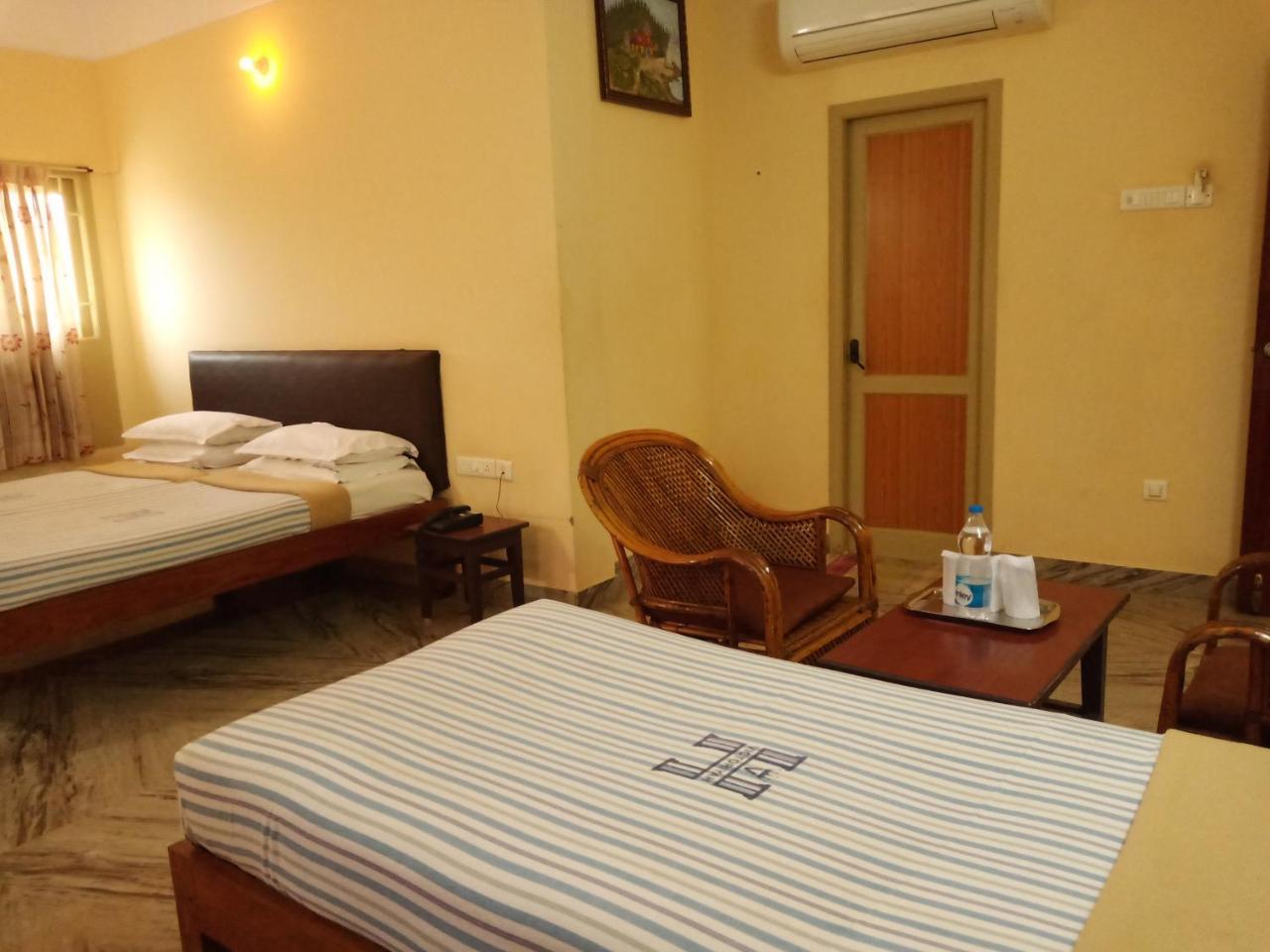 Hotel Victoriyah Thanjavur Exterior foto